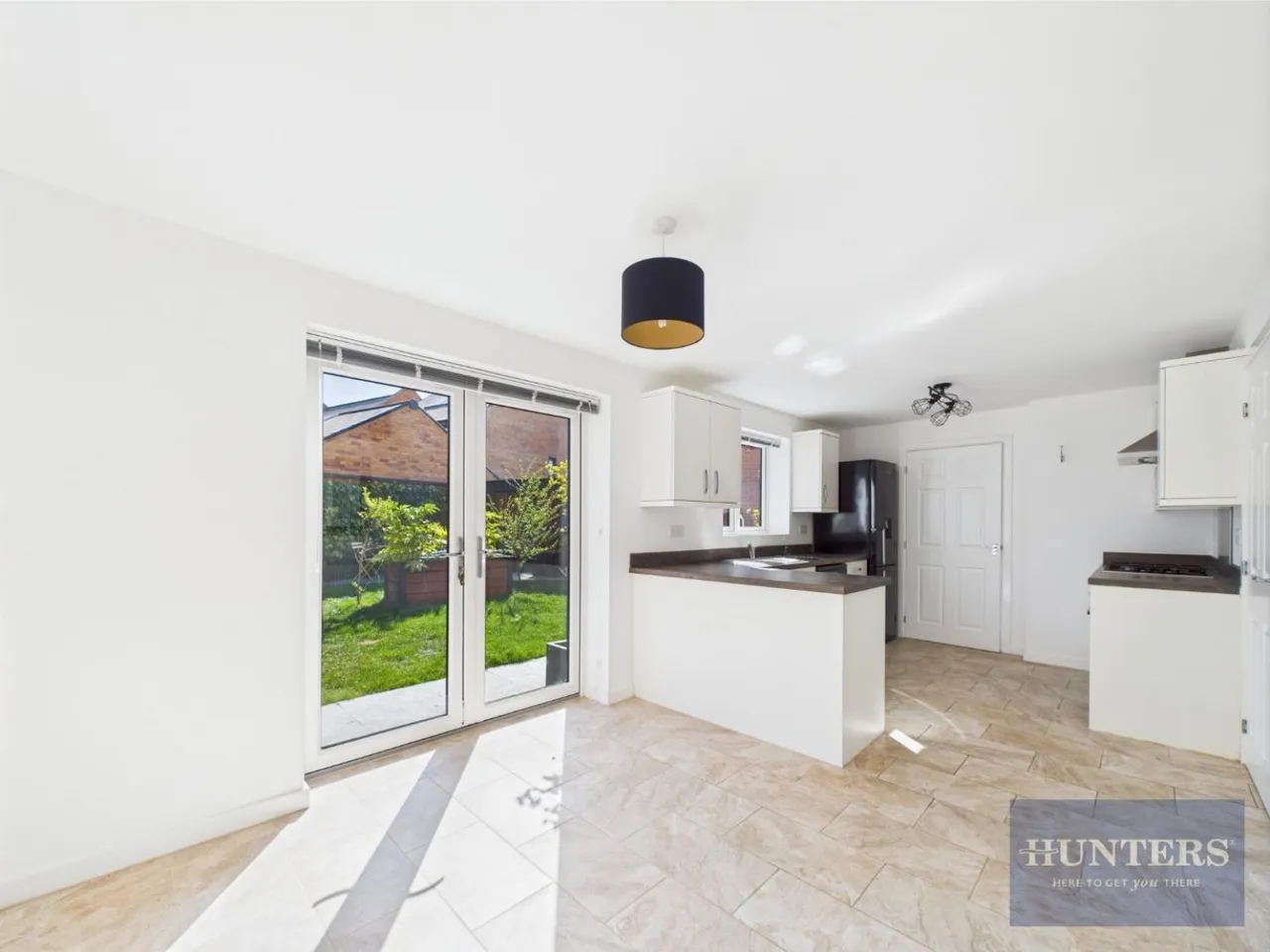 Sapphire Road, Bishops Cleeve, GL52, photo 7