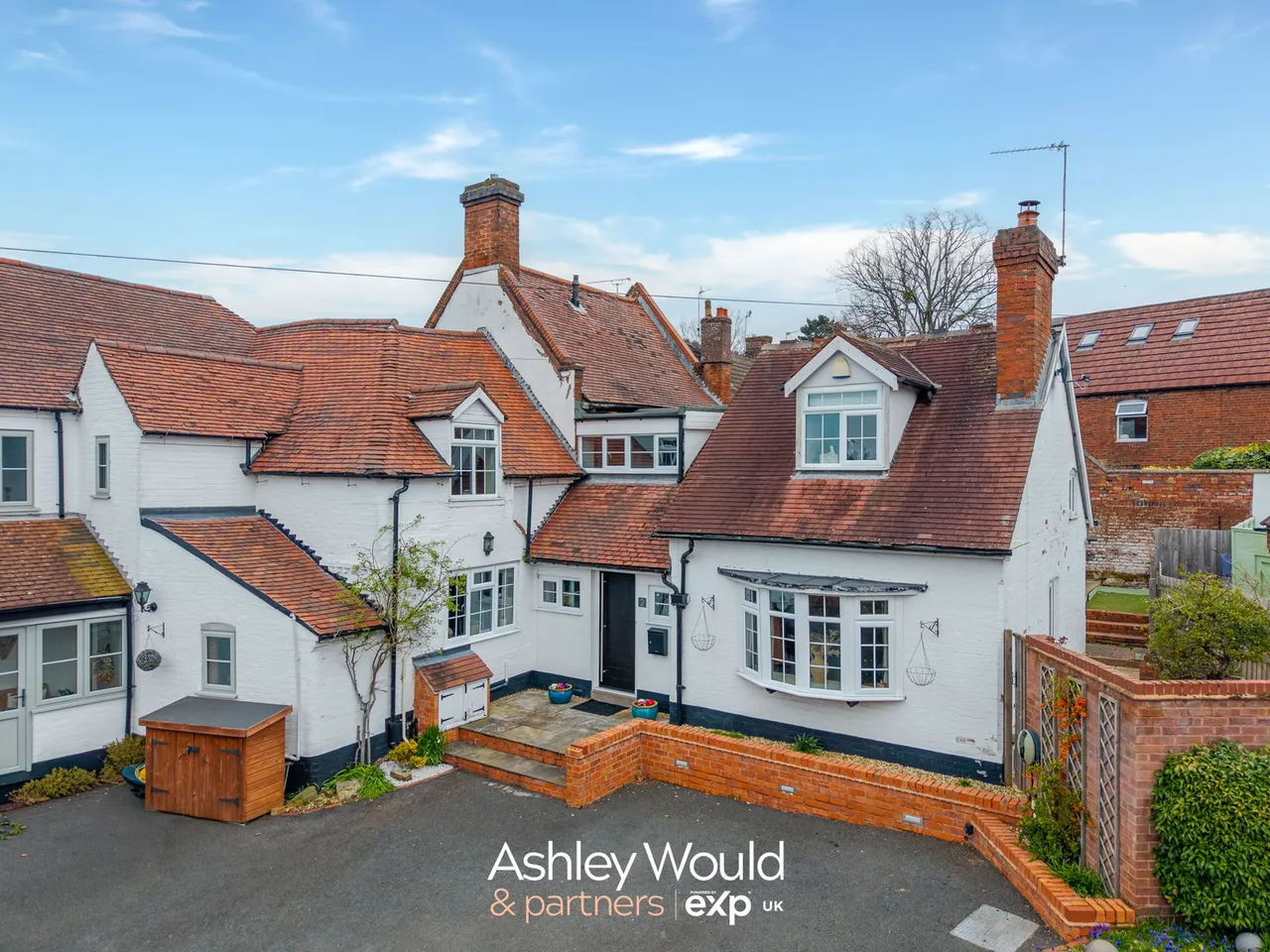 2 bed house for sale, School Lane, Hagley, DY9