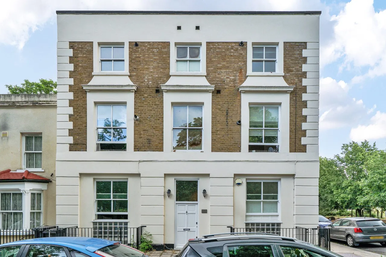 2 bed flat for sale — Clifton Rise, SE14