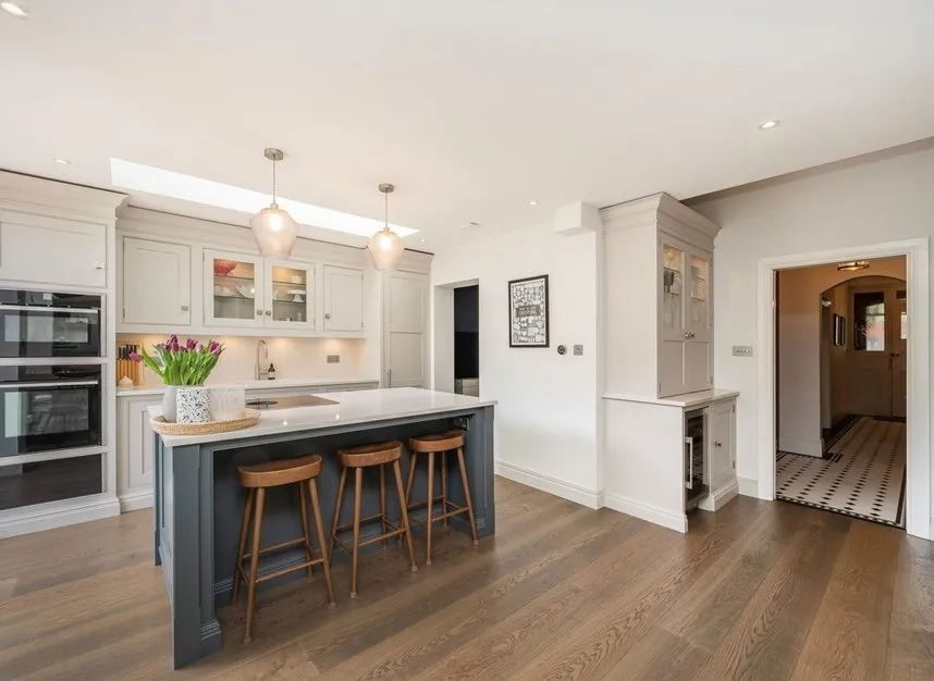 Manor Gardens, Wimbledon, SW20, photo 5