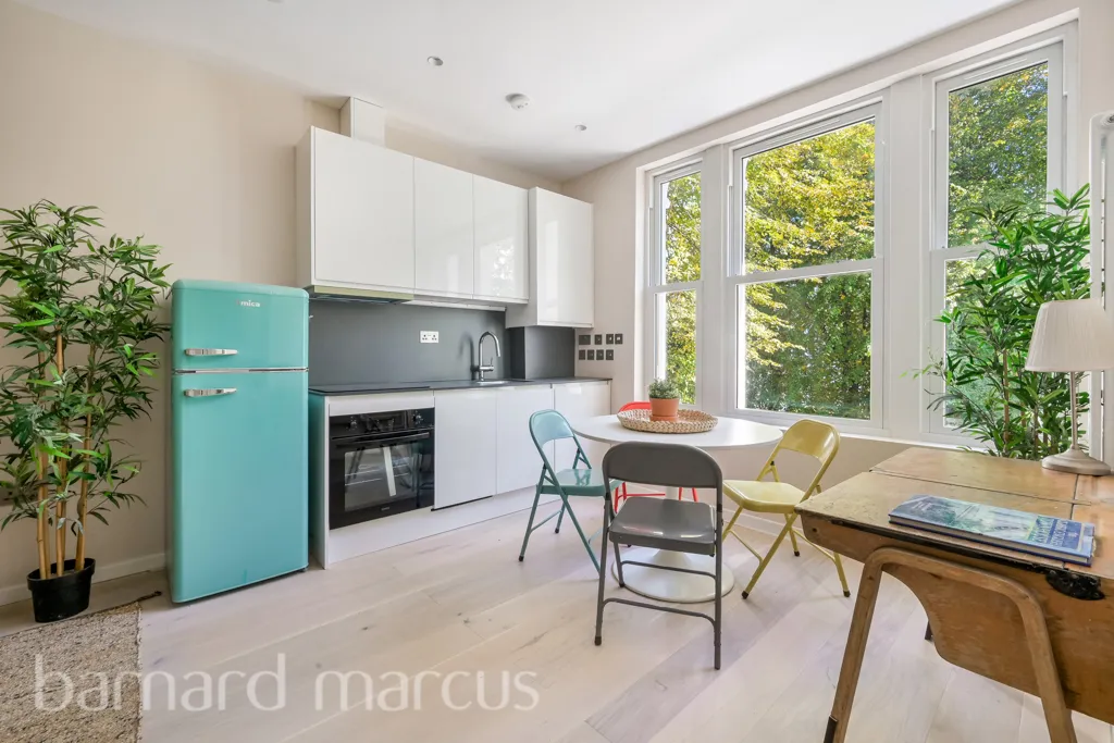 Elsham Road, London, W14, photo 9