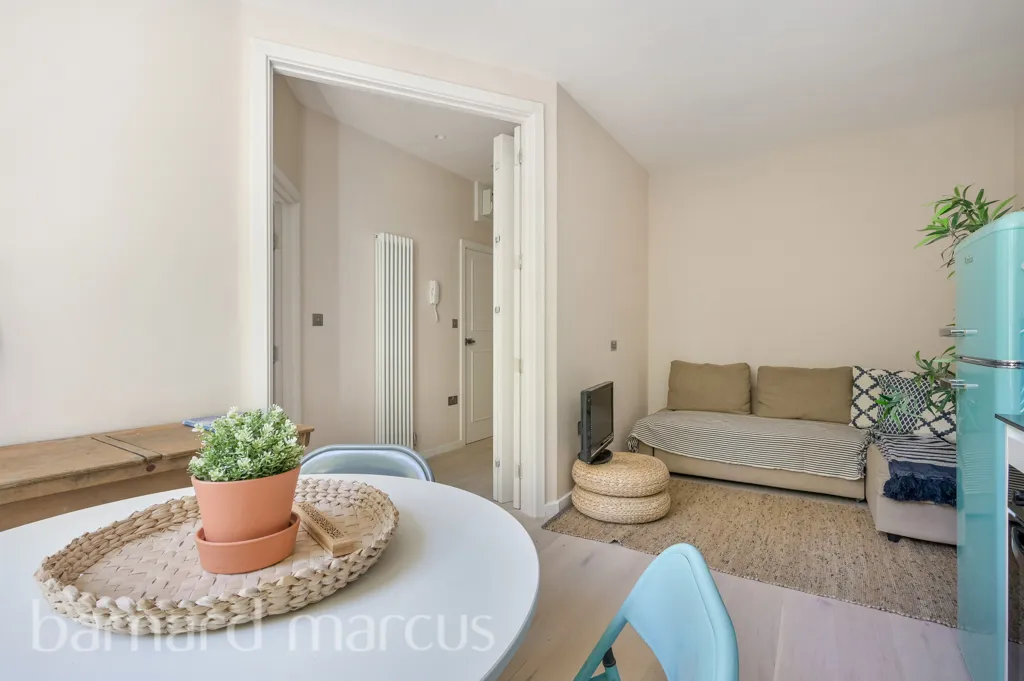 Elsham Road, London, W14, photo 7