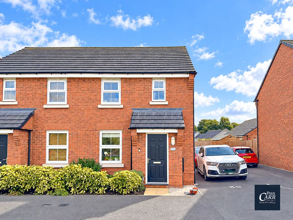2 bed house for sale, Wakelin Way, Lichfield, WS13