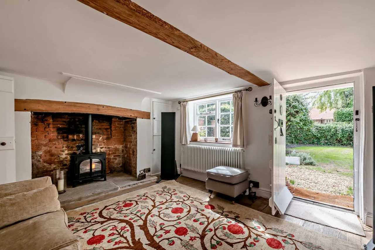 Compton Street, Compton, Winchester, Hampshire, SO21 2AT, photo 2