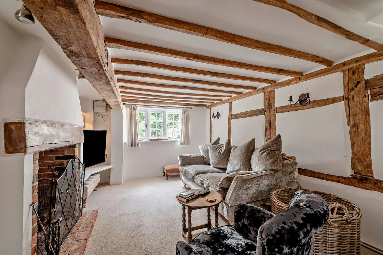 Compton Street, Compton, Winchester, Hampshire, SO21 2AT, photo 6