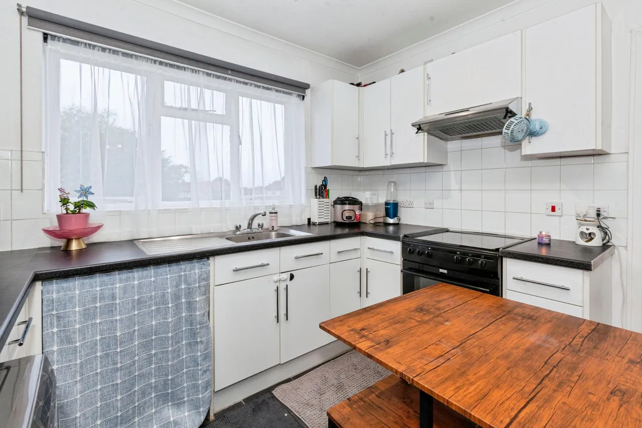 Park View Road, Uxbridge, UB8, photo 6