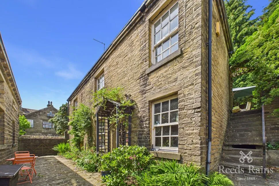 4 bed house for sale — Luddenden, Halifax, HX2