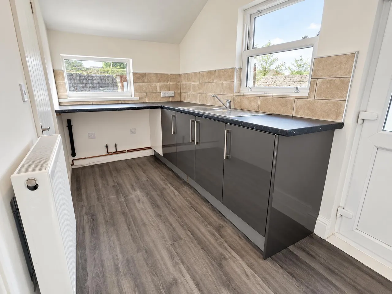Bryngwyn Road, Llanelli, SA14, photo 6