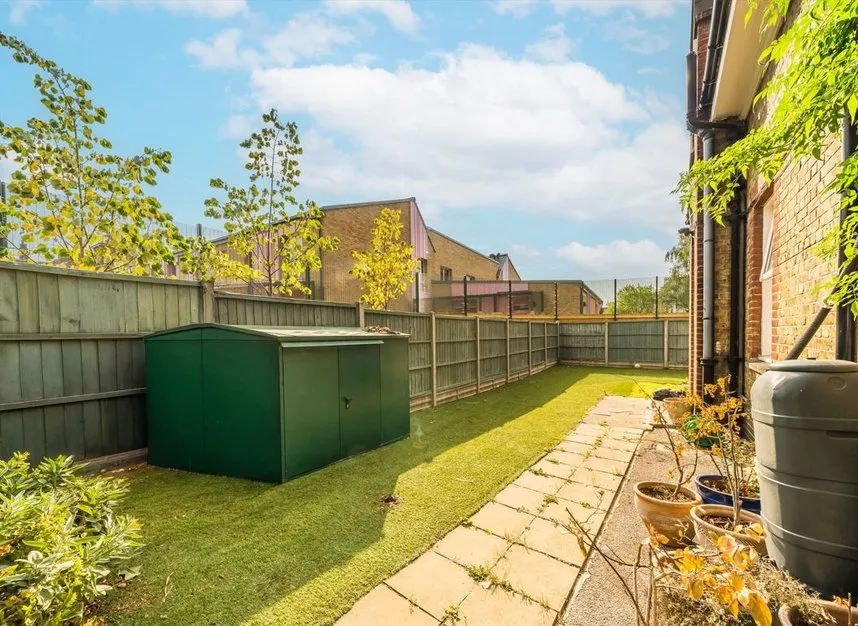 Garratt Lane, Tooting, SW17, photo 6