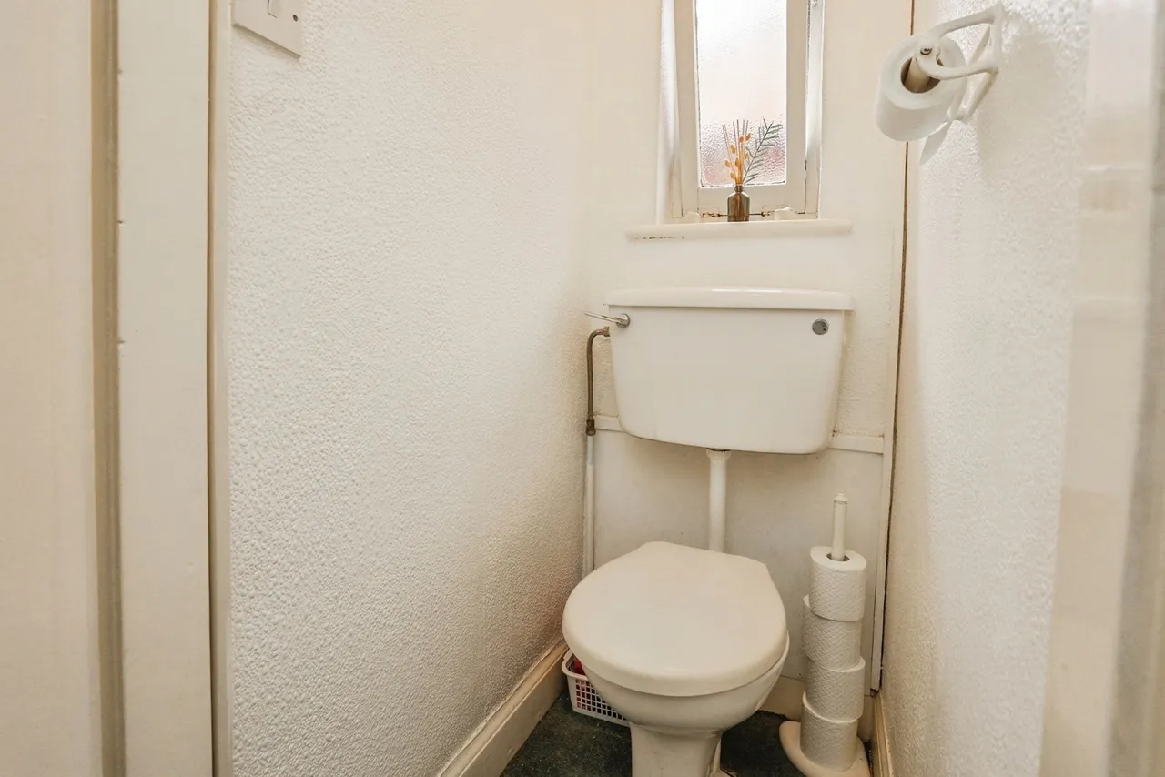 Wyngate Drive, Leicester, LE3, photo 14
