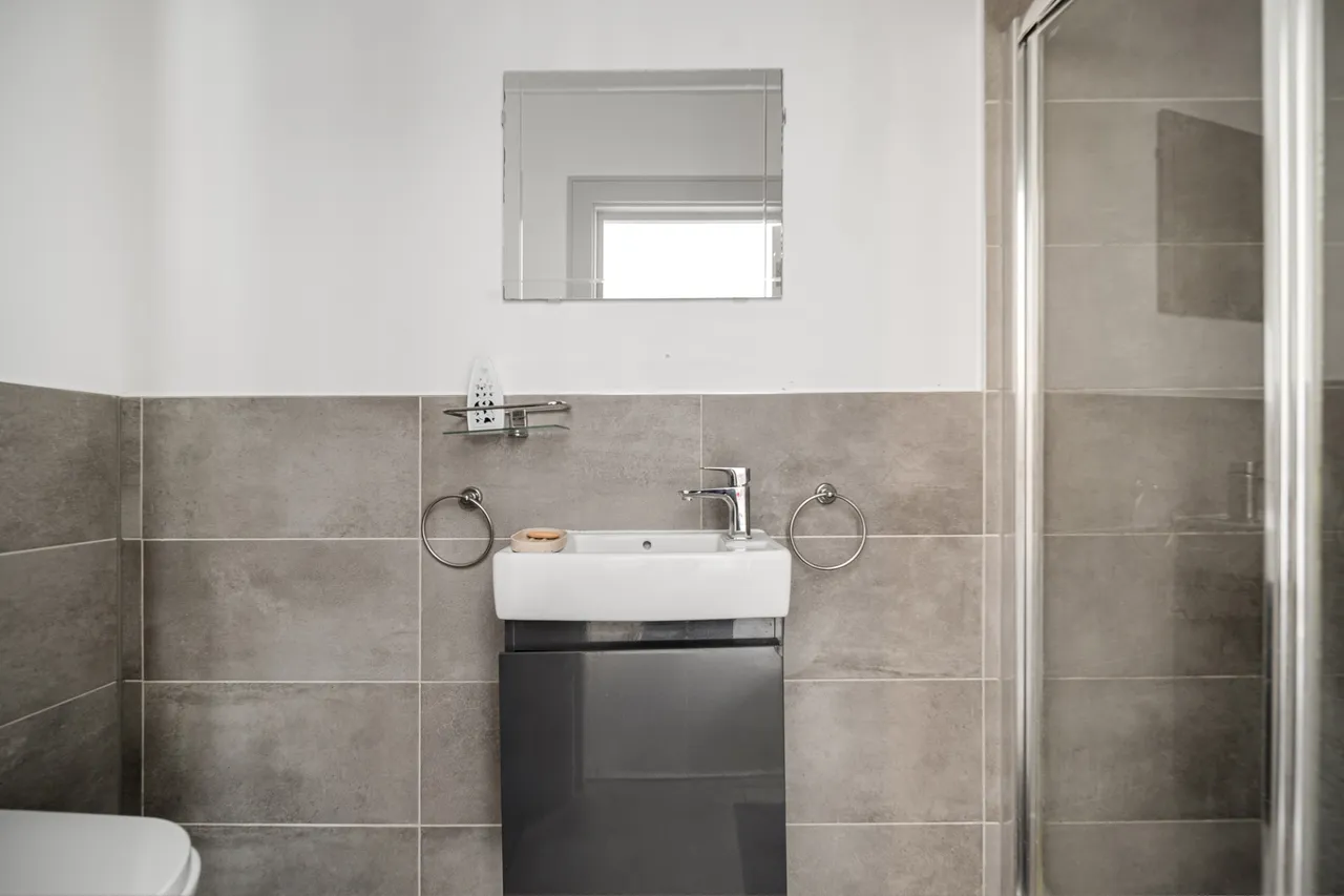 Watling Street, Bexleyheath, DA6 7QH, photo 9