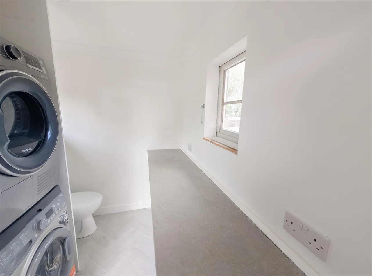 Manor Way, Uckfield, East Sussex, TN22 1DG, photo 16