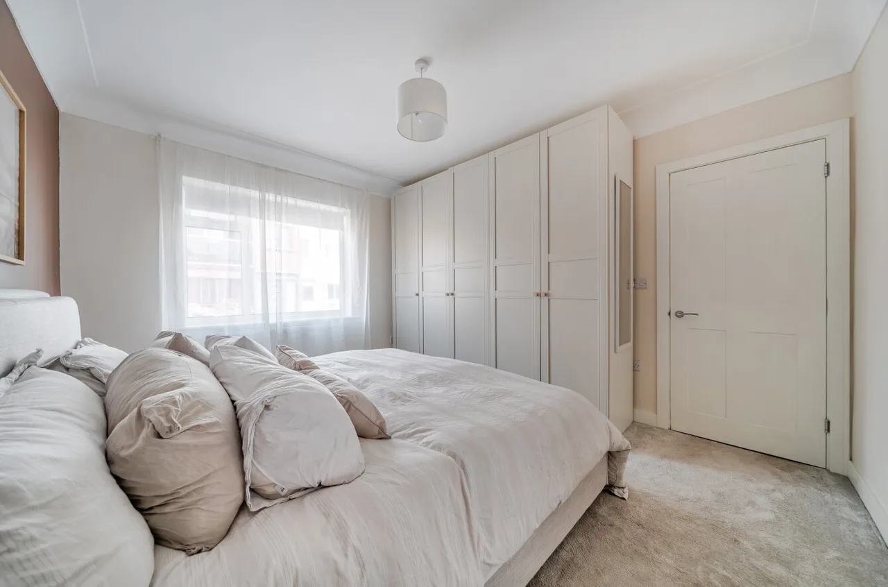 St. Catherine Street, Southsea, PO5, photo 6
