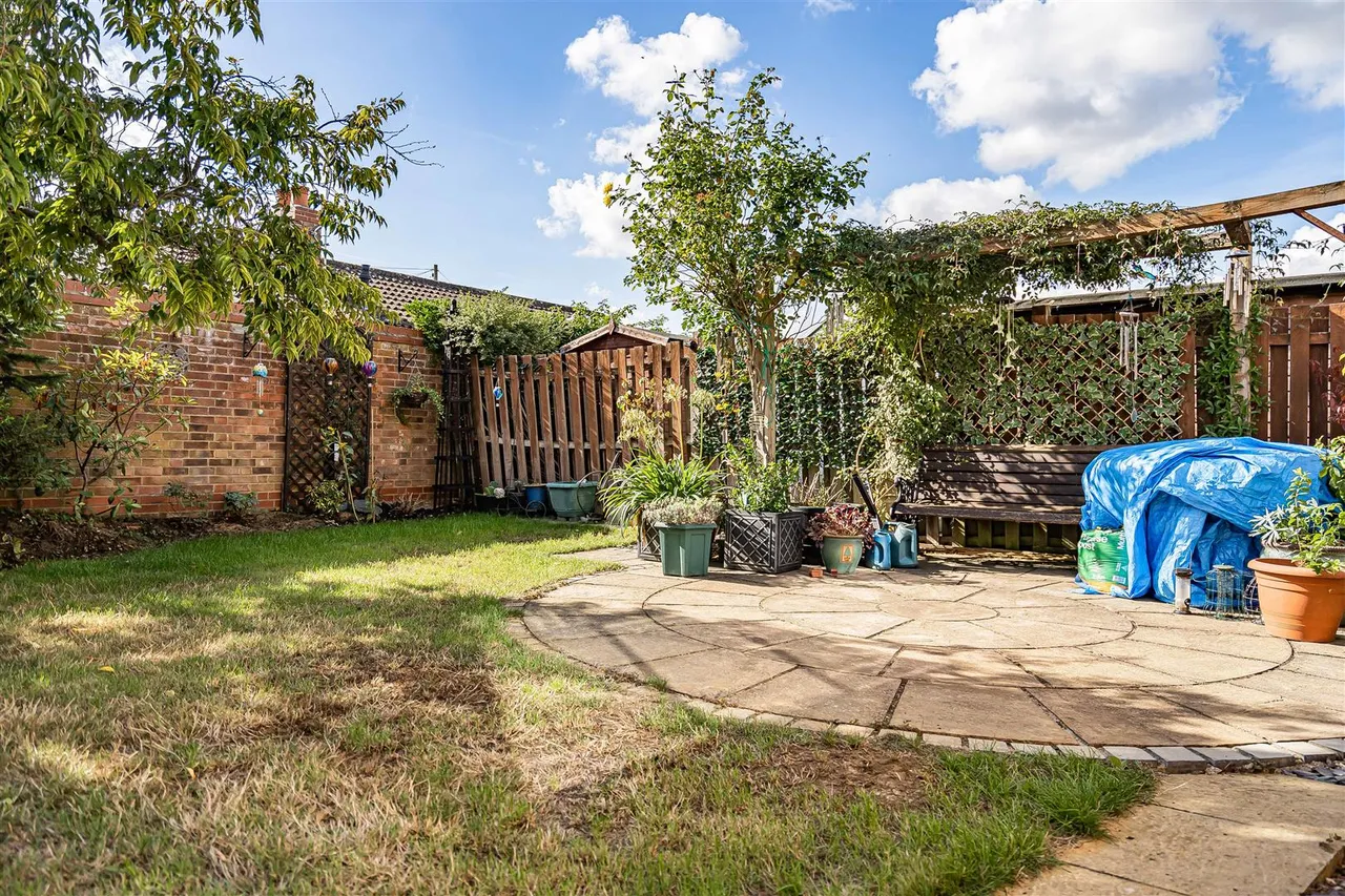 Wynemares, Sawston, CB22, photo 13