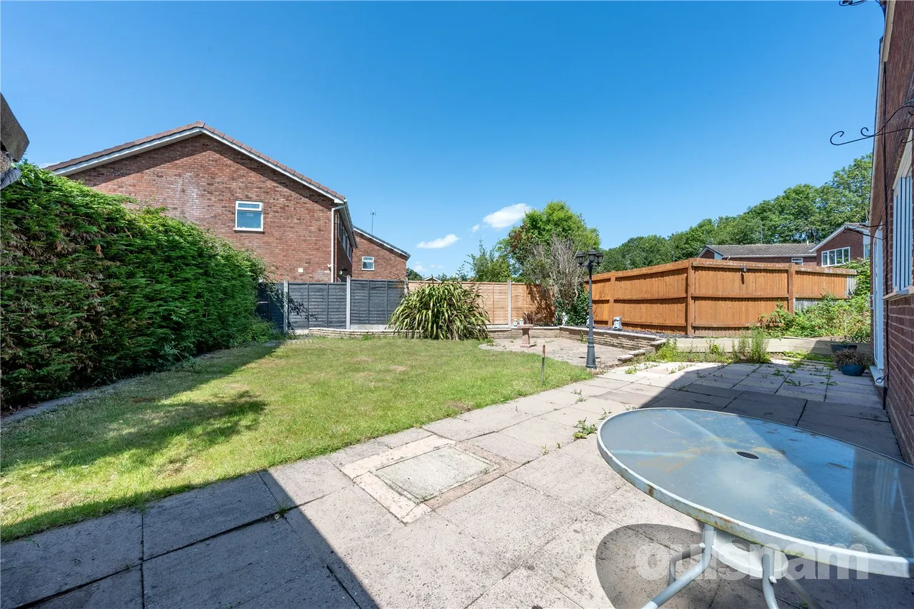 Middleton Close, Winyates East, Redditch, Worcestershire, B98 0LX, photo 12