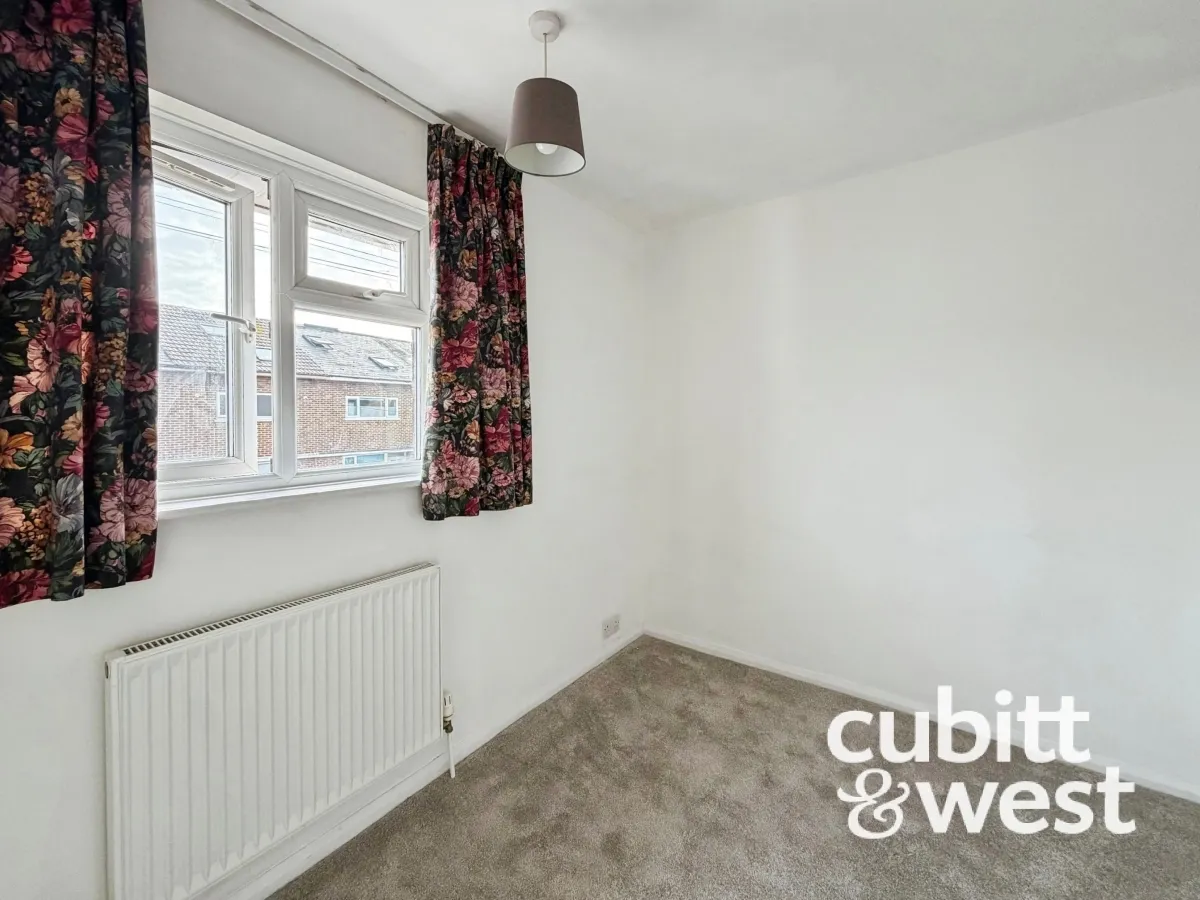 Bath Road, Southsea, PO4, photo 9
