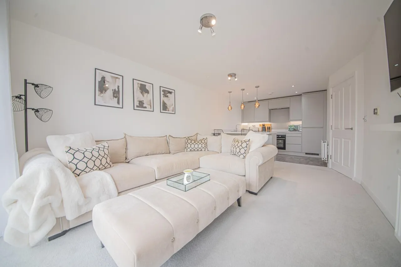 Dakota Way, Lakeside, EASTLEIGH, Hampshire, SO50 5TY, photo 10
