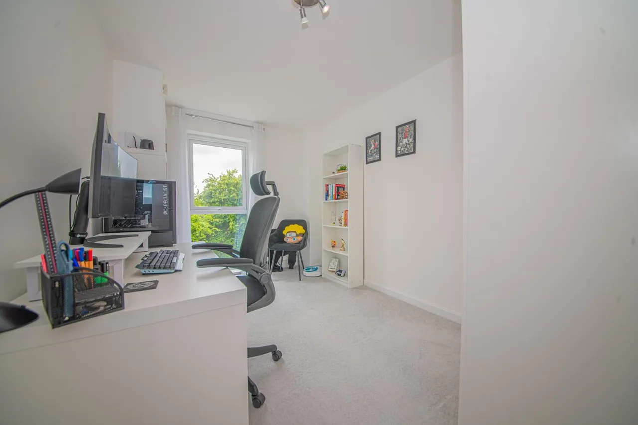 Dakota Way, Lakeside, EASTLEIGH, Hampshire, SO50 5TY, photo 14