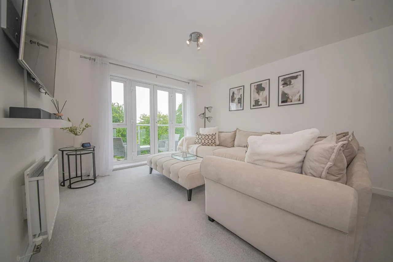Dakota Way, Lakeside, EASTLEIGH, Hampshire, SO50 5TY, photo 9
