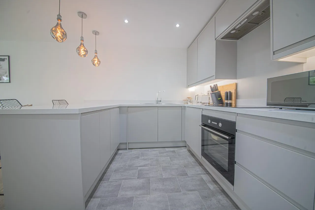 Dakota Way, Lakeside, EASTLEIGH, Hampshire, SO50 5TY, photo 6