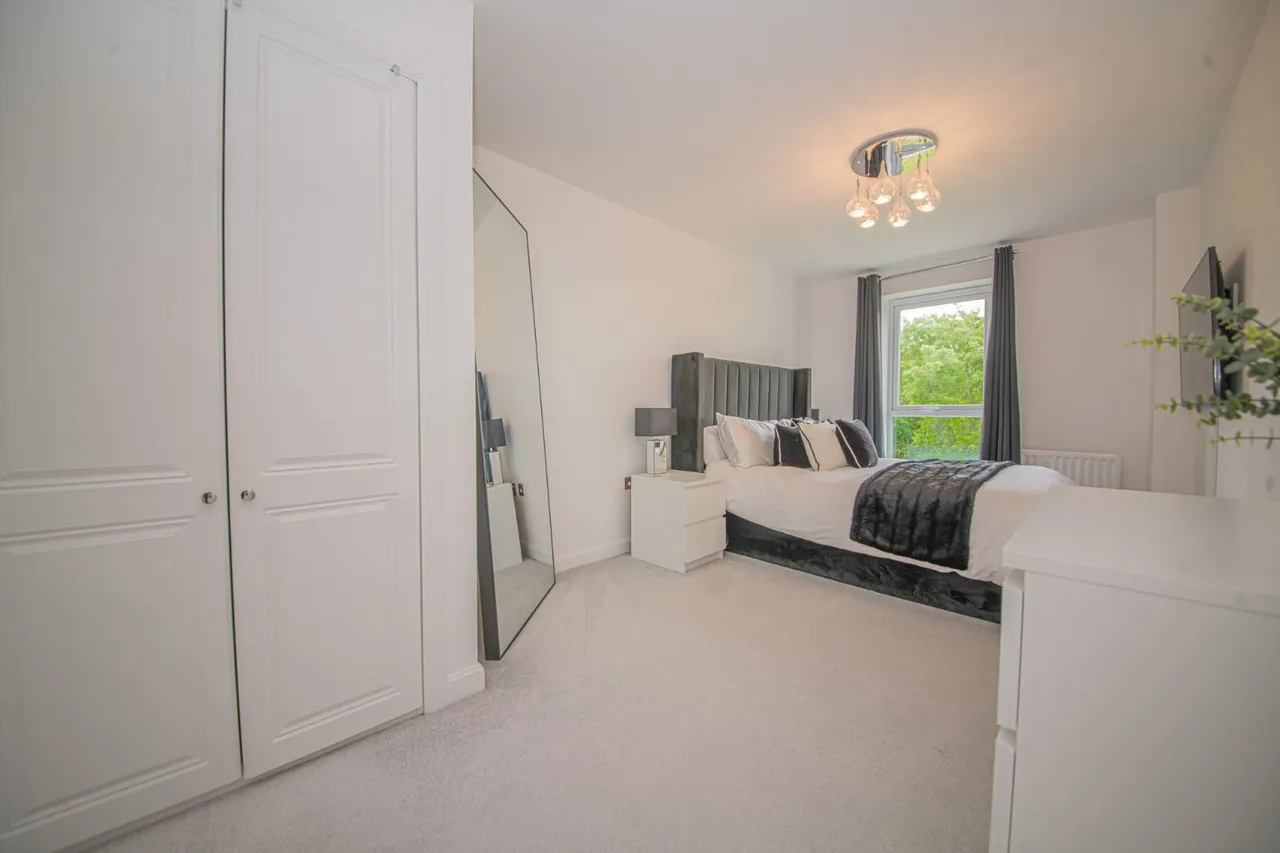 Dakota Way, Lakeside, EASTLEIGH, Hampshire, SO50 5TY, photo 11