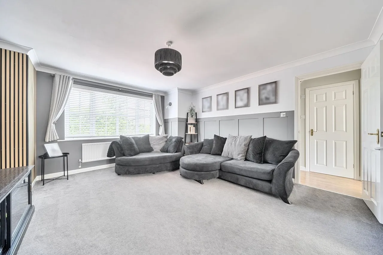 Pannell Drive, Hawkinge, CT18, photo 10