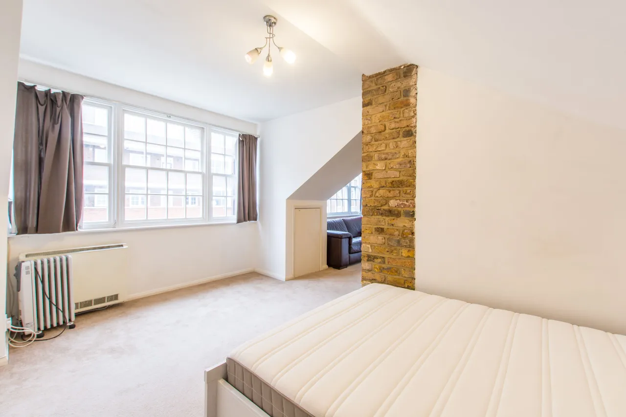 9 De Walden House, Allitsen Road, London, photo 2