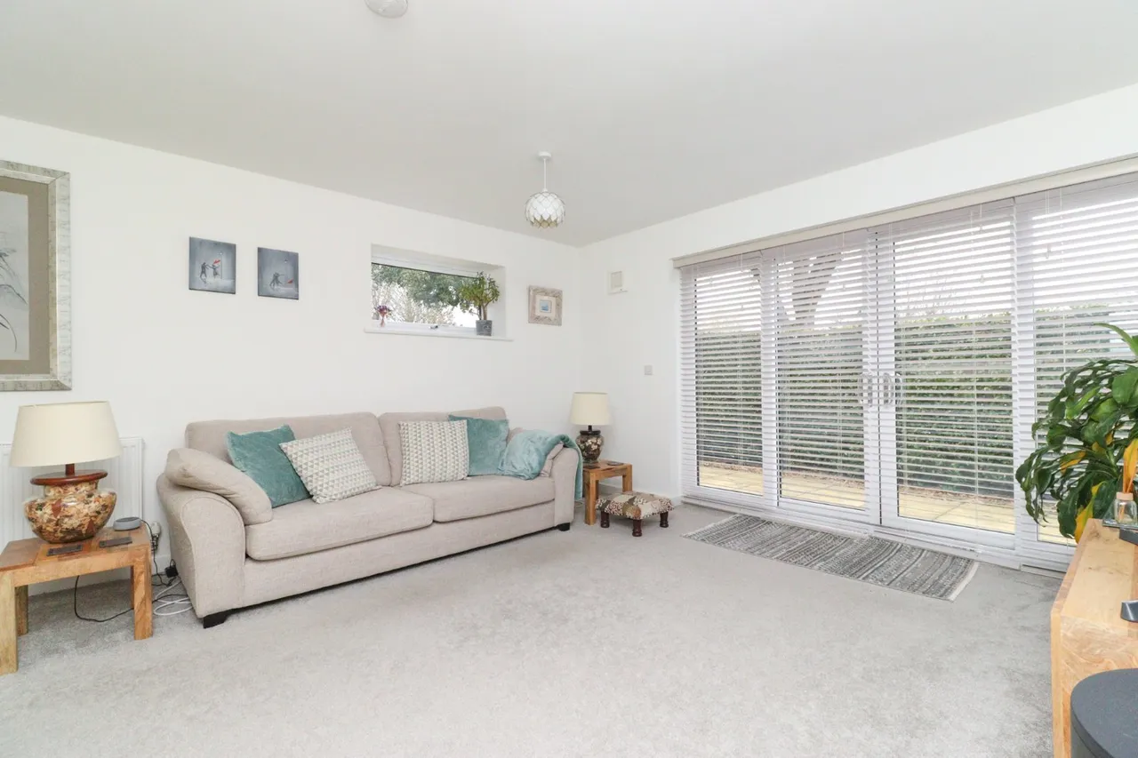 Beach Avenue, Birchington, CT7, photo 4