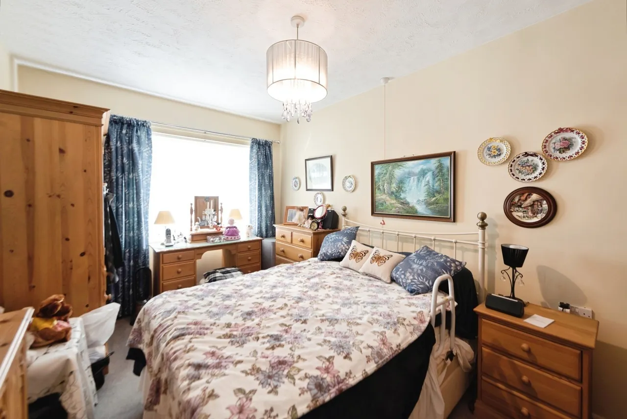 Wide Lane, Southampton, SO18, photo 13