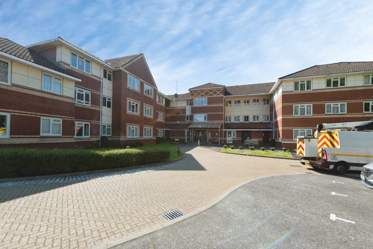 Wide Lane, Southampton, SO18, photo 19