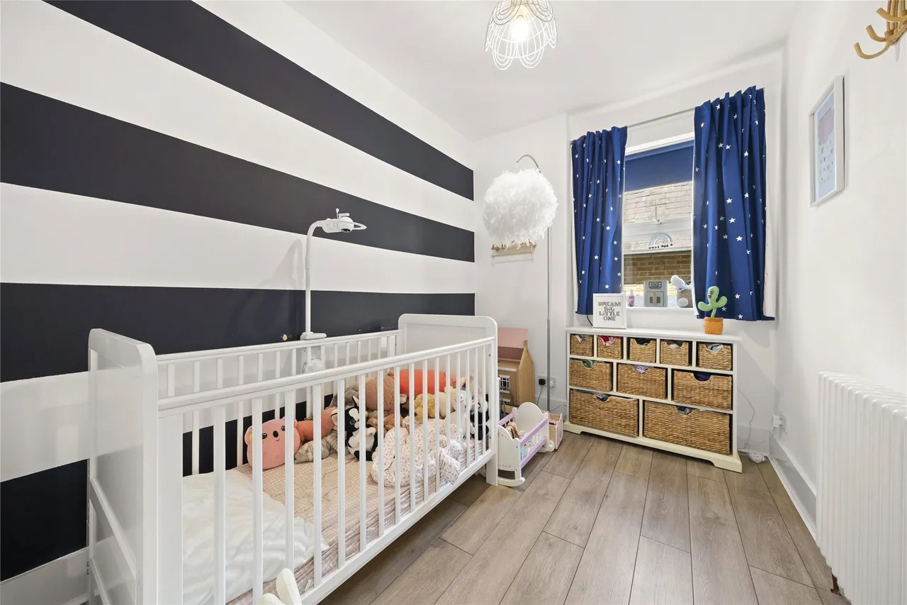 Wolsey Road, Esher, Surrey, KT10, photo 12