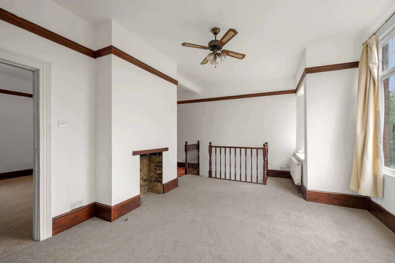 Shelton Road, London, SW19, photo 9