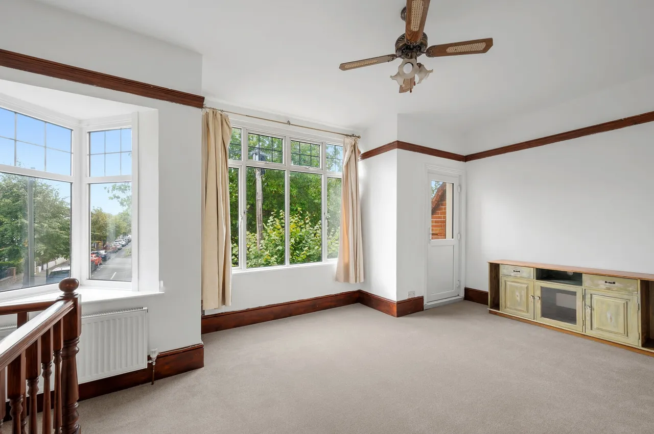 Shelton Road, London, SW19, photo 2