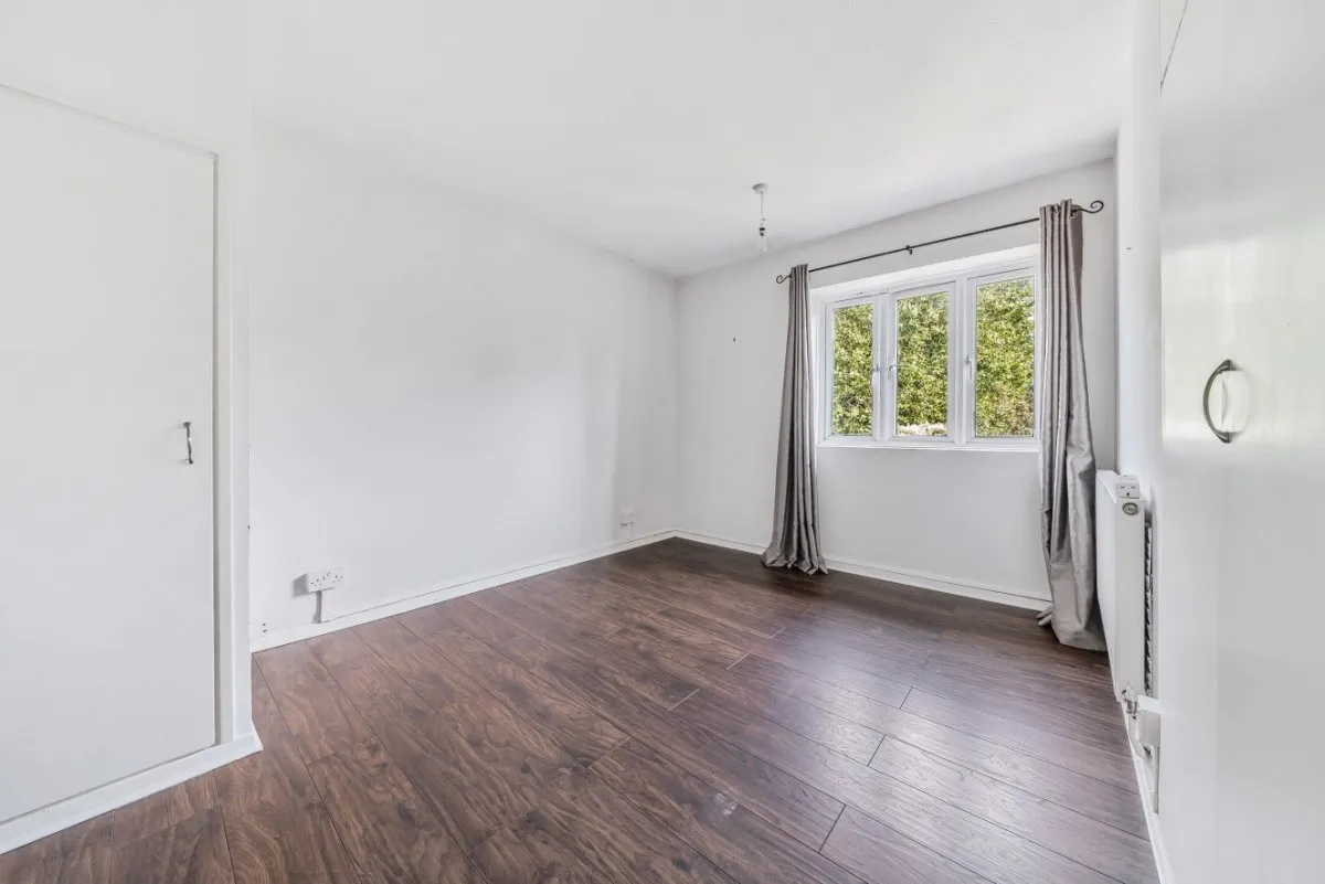 Baskerville Road, Battersea, London, SW18, photo 2