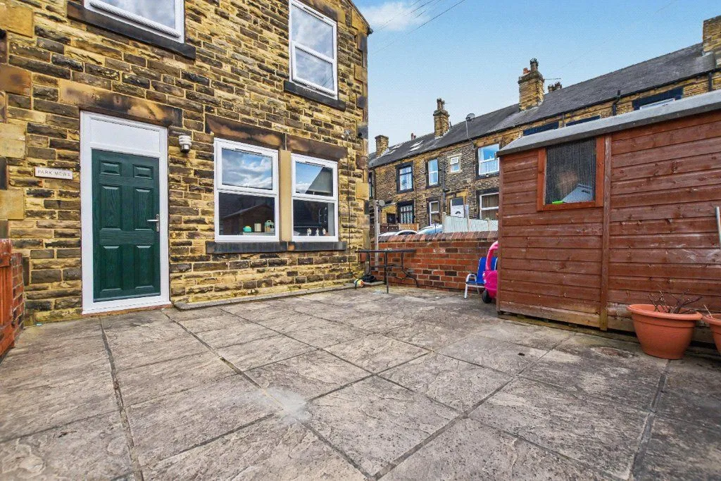 Park Mews, Morley, LS27, photo 10
