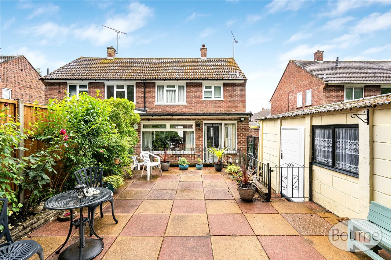 Cranmore Road, Mytchett, GU16, photo 27
