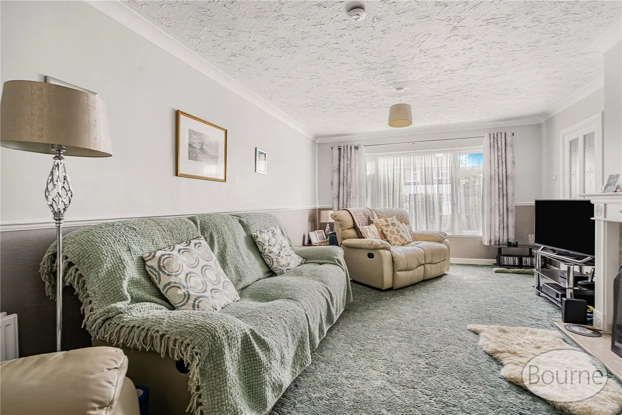 Cranmore Road, Mytchett, GU16, photo 12