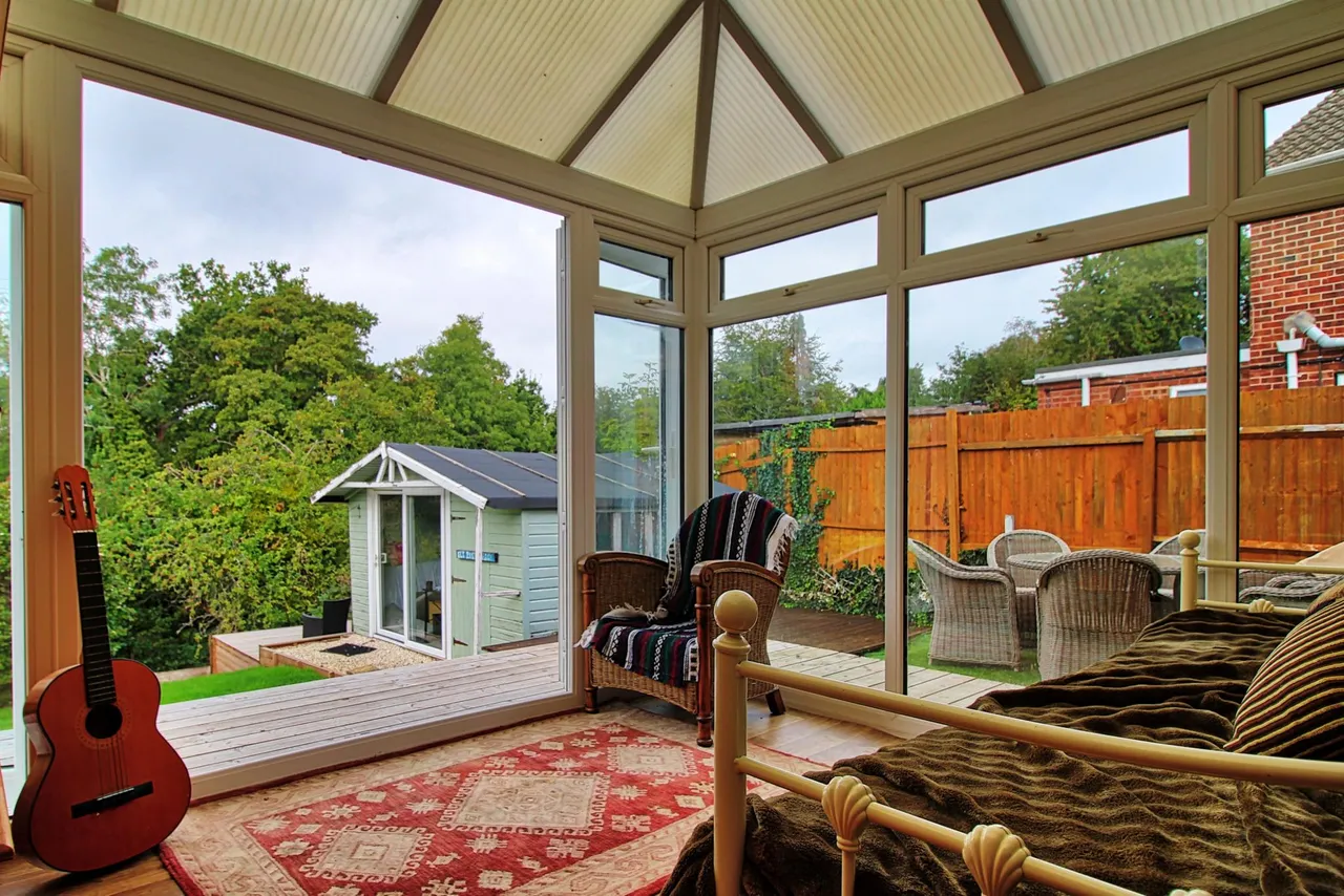 Monarch Drive, Worcester, WR2, photo 11
