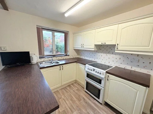 Gorsemoor Road, Heath Hayes, Cannock, Staffordshire, WS12, photo 11