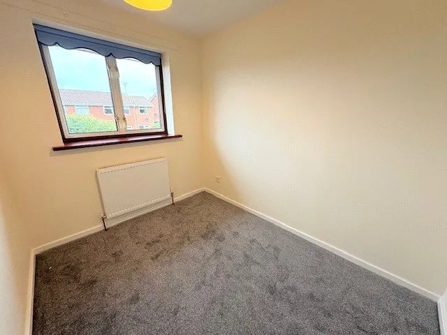 Gorsemoor Road, Heath Hayes, Cannock, Staffordshire, WS12, photo 7