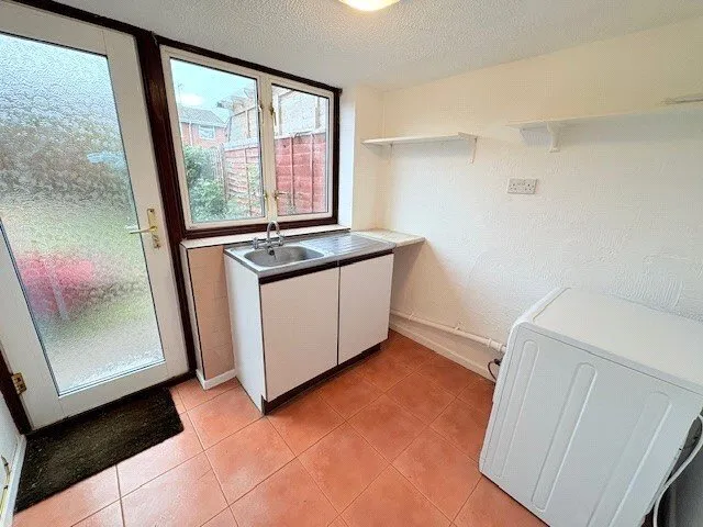 Gorsemoor Road, Heath Hayes, Cannock, Staffordshire, WS12, photo 13