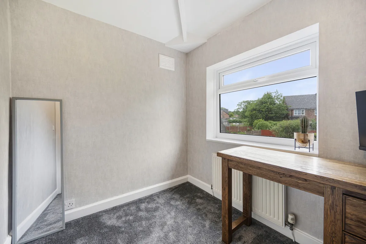 Cheadle Hulme, SK8, photo 12