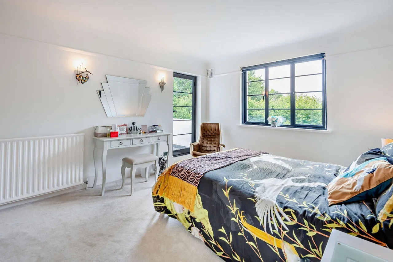 Mill Lane, Headley, GU35, photo 14