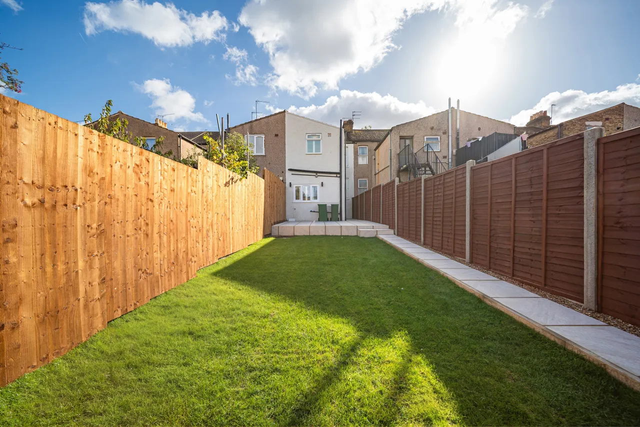 Athol Road, Erith, DA8, photo 16
