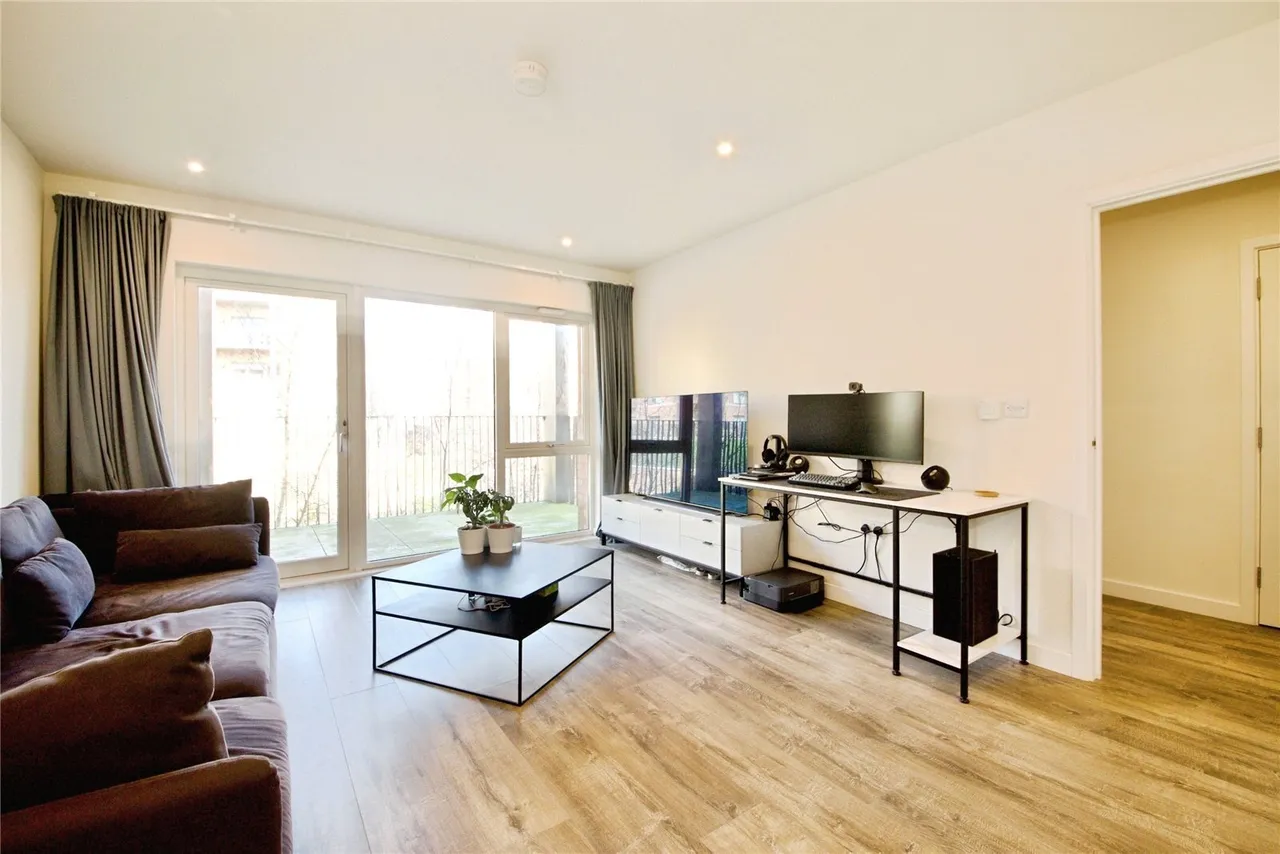 Bittacy Hill, London, NW7, photo 8
