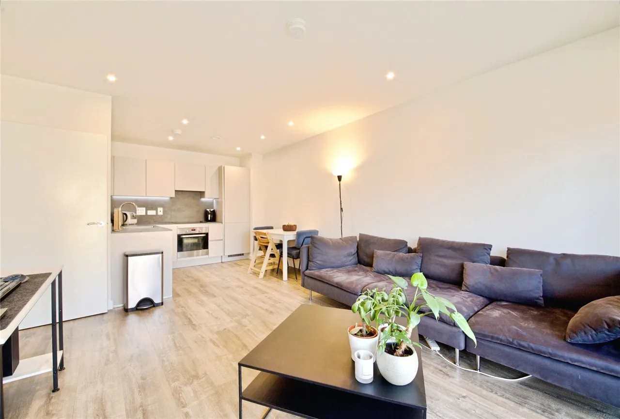 Bittacy Hill, London, NW7, photo 10