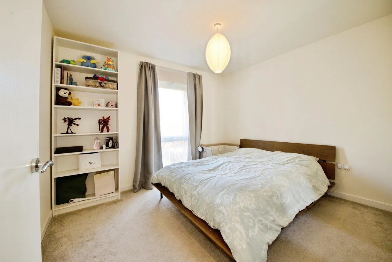 Bittacy Hill, London, NW7, photo 31