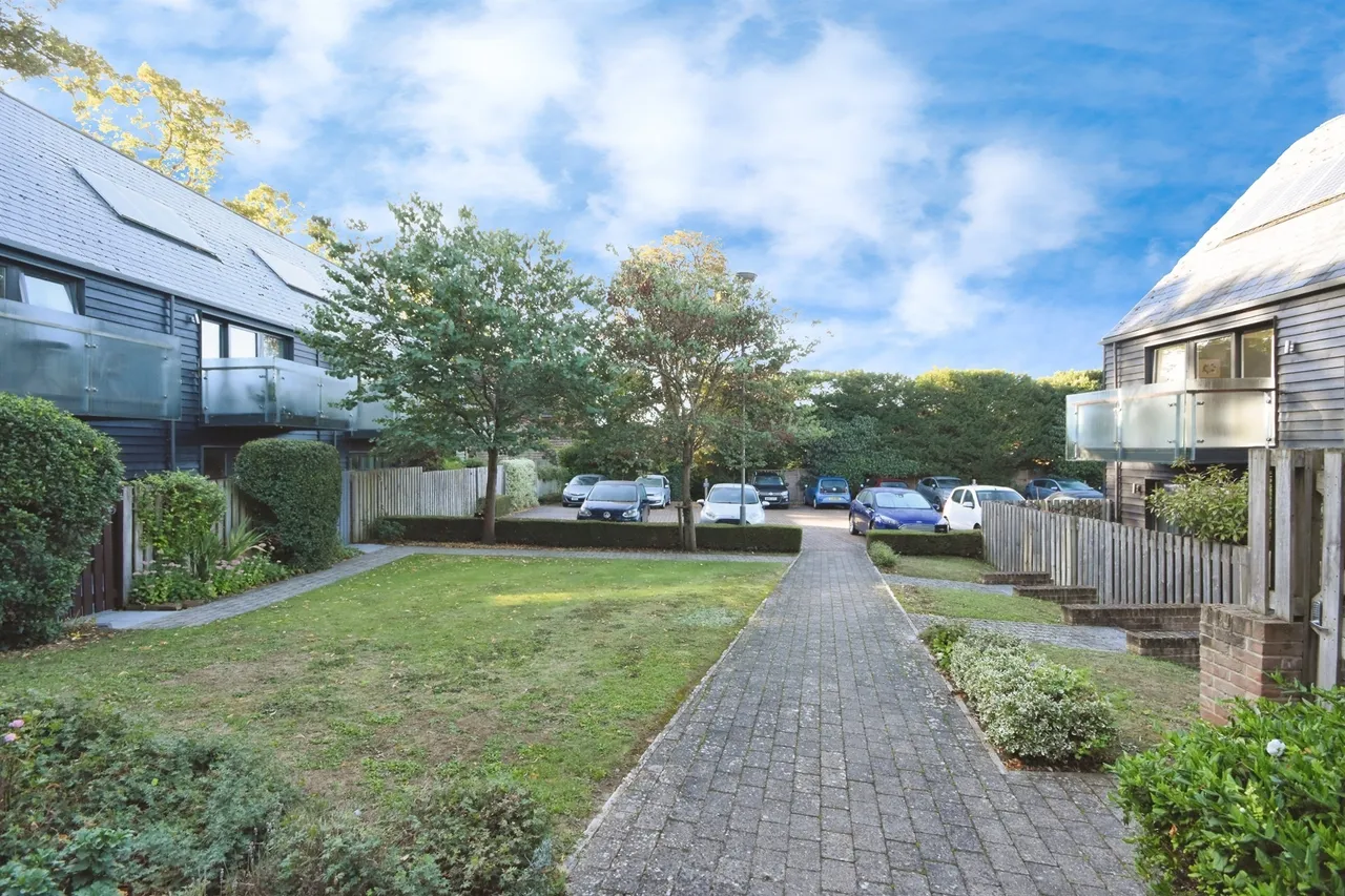 Burgess Croft Saffron Walden, CB11, photo 15