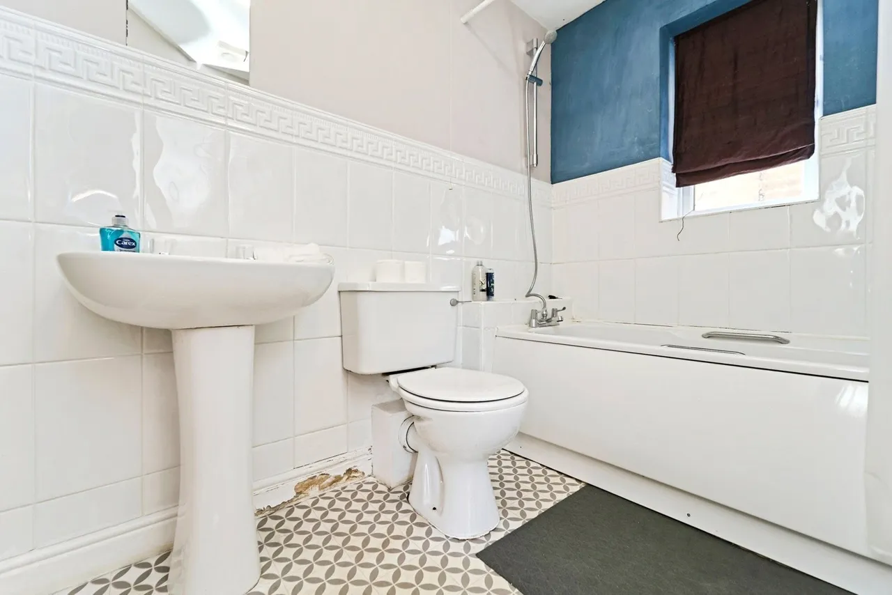 Edelweiss Close, Walsall, WS5, photo 17