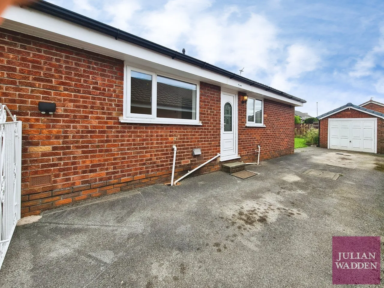 St. Asaphs Drive, Ashton-under-Lyne, OL6, photo 12